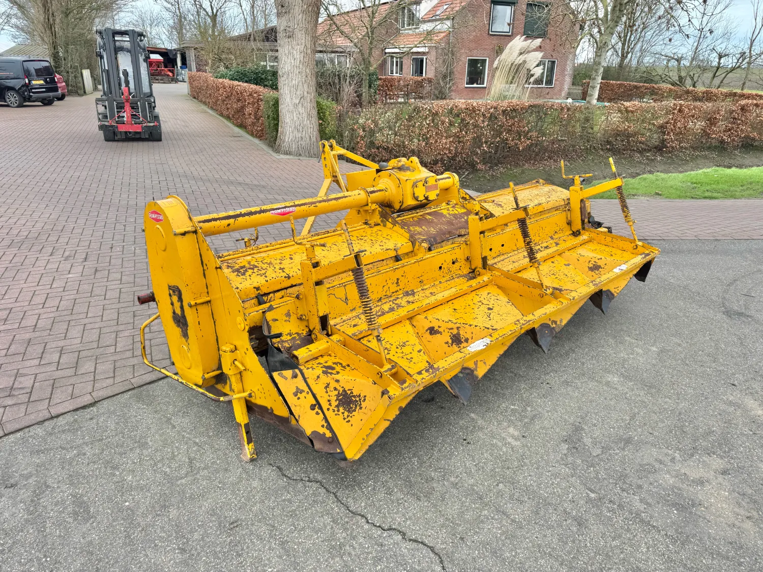 Rumptstad 4x75 Rækkefræser | Fungerer med PTO-aksel