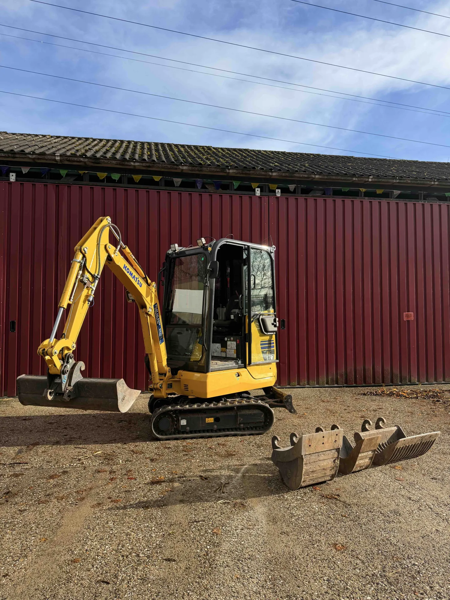 Minigraafmachine Komatsu PC17R Huren - Compact & Wendbaar