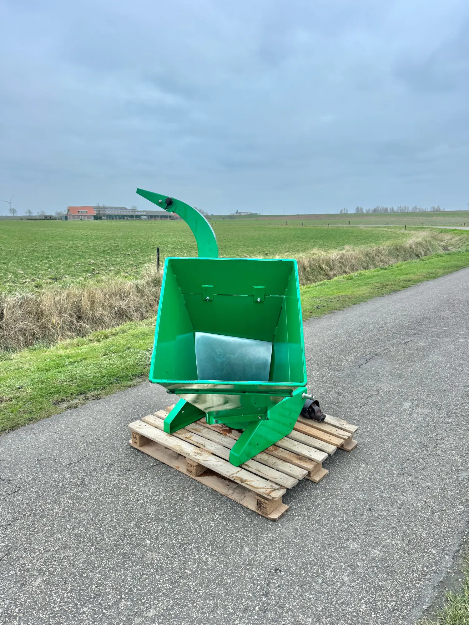 Wood Chipper (2020) - Lightly Used, Up to 10 cm Input