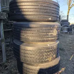 Gebrauchte Reifen 385/65R22.5 - Top Zustand