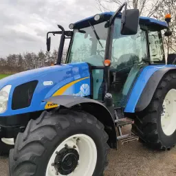 Gebrauchter New Holland T5060 Traktor zu verkaufen | 2012, 105 PS