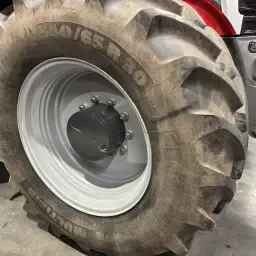 Gebruikte Voorvelgen 16 x 30 - Massey Ferguson Compatibel
