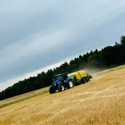 Persdiensten ronde & vierkante balen - offerte op maat