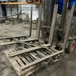 Hydrauliczny Podwójny Wózek Widłowy na Sprzedaż | Mocowanie Linde