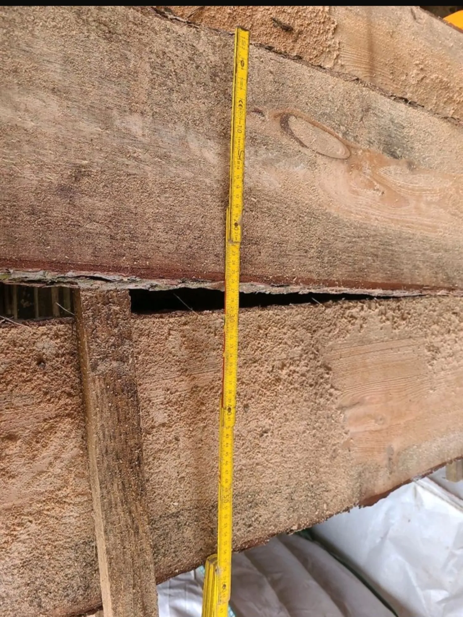 Kiefer Schwartenbretter 25 mm - Direkt vom Sägewerk