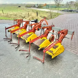 Fraiseuse de rangs 4x75 | Butteuse & Prise de force | Occasion