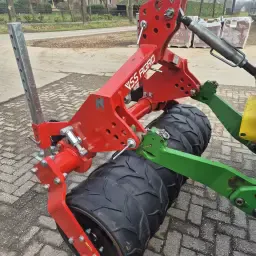 VSS DR1500 Packer Avant Compacteur Pneus - Comme Neuf - 2023