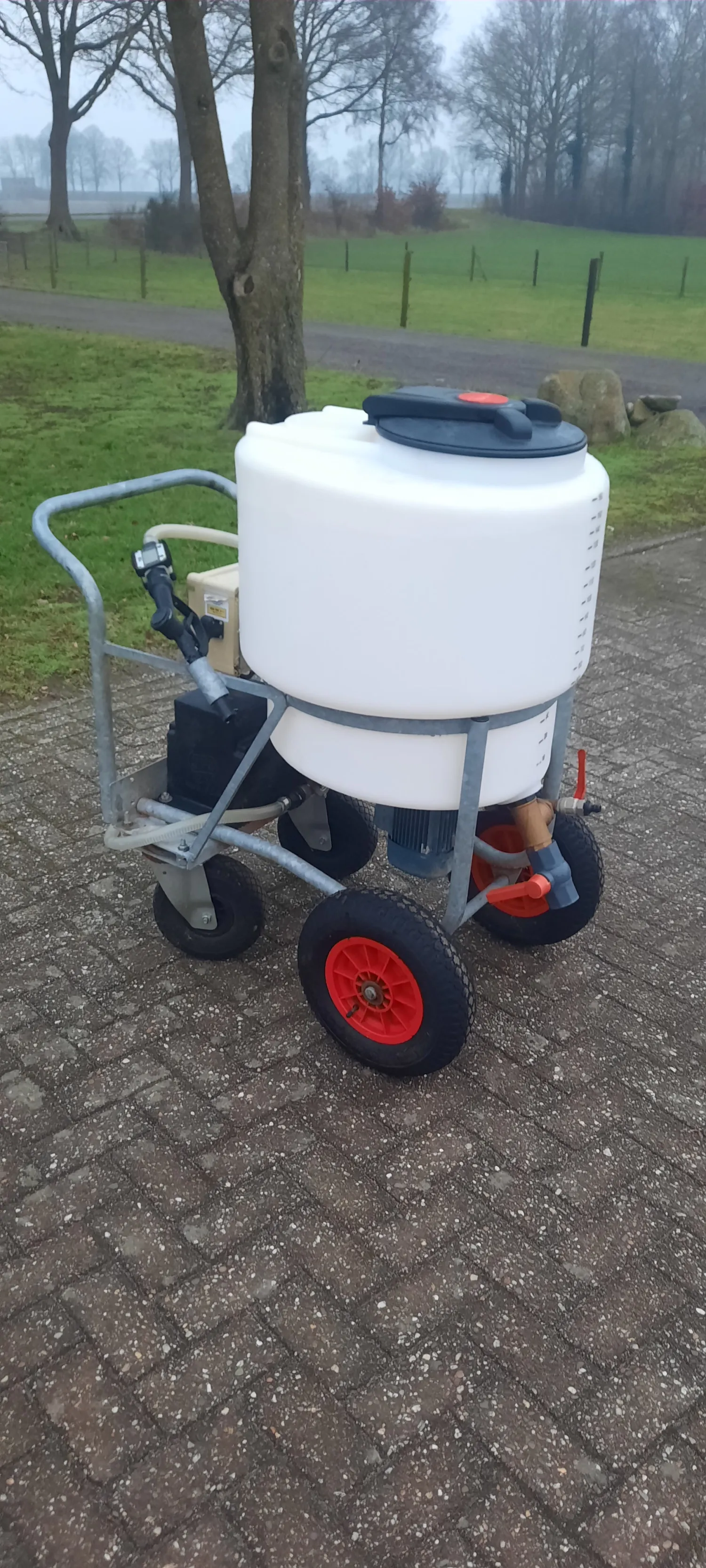 JFC Melktaxi 170L - Kalveren Voeren | Marktplaats