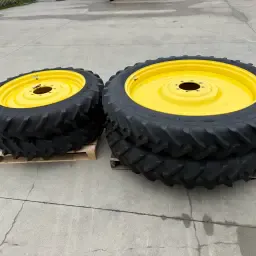 Cultuurwielen John Deere - Weinig gebruikt, als nieuw