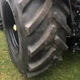 VF 710/75R42 Michelin AxioBib2 Traktorbanden - 90% Profiel