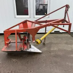 Ceres Greppelfrees: Precisie in verstek | Landbouwwerktuig