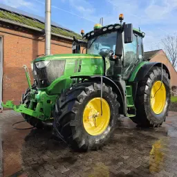 John Deere 6250 R d'occasion - Excellent état, GPS
