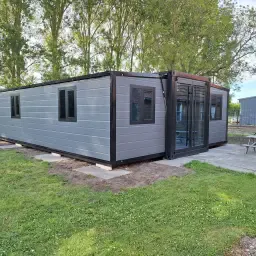 Zu Verkaufen: Faltbare Wohneinheit 72m² - Baujahr 2024