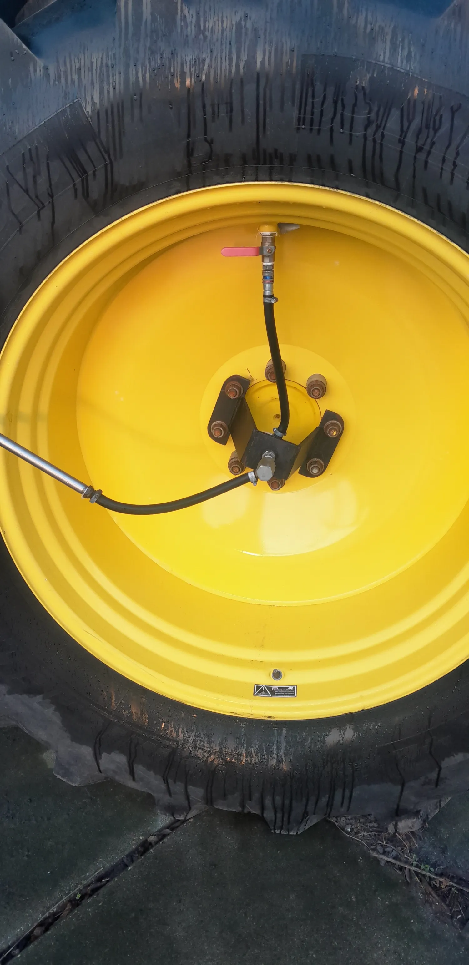 Tire Pressure Control System - Automatic Adjustment