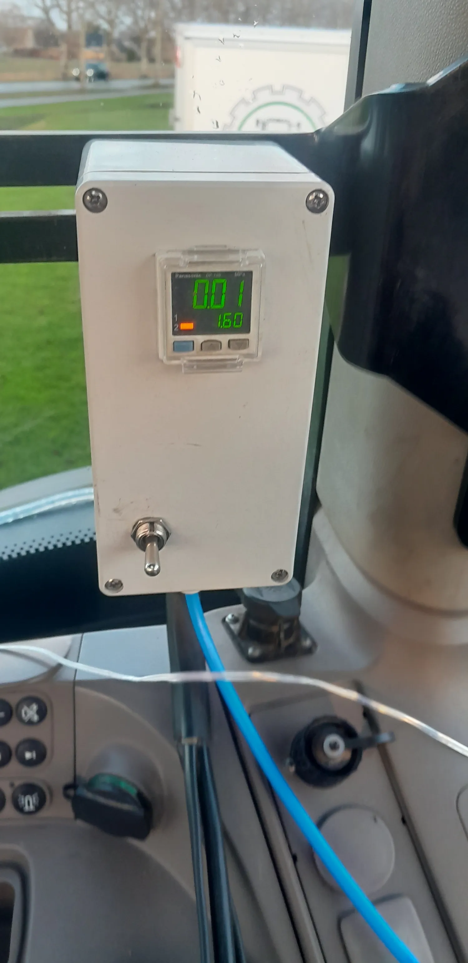 Tire Pressure Control System - Automatic Adjustment