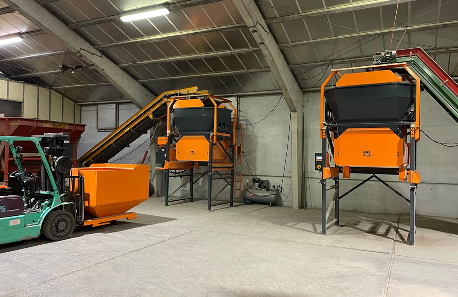 Efficiënte kistenvullers voor consistent productgewicht