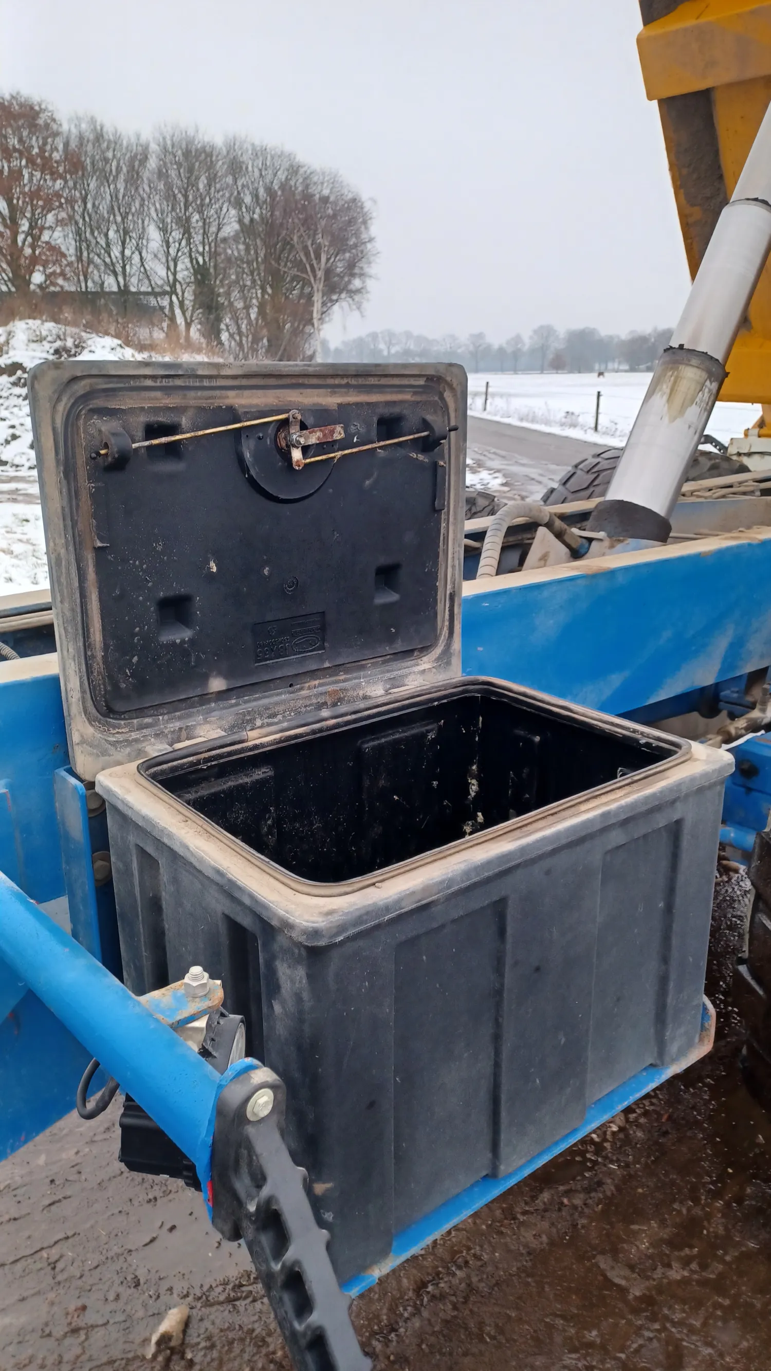 Beco Gigant 180 Kiepwagen - Afmetingen 4500x2200x1200