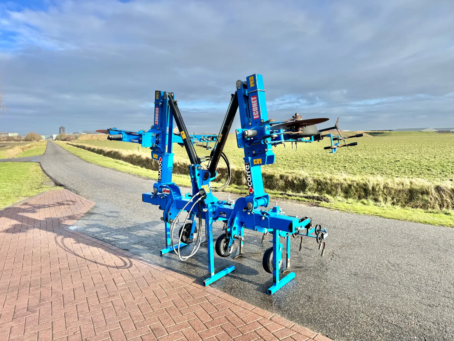 Carre Econet Schoffelmachine 4x75 | Hydr. Opklapbaar