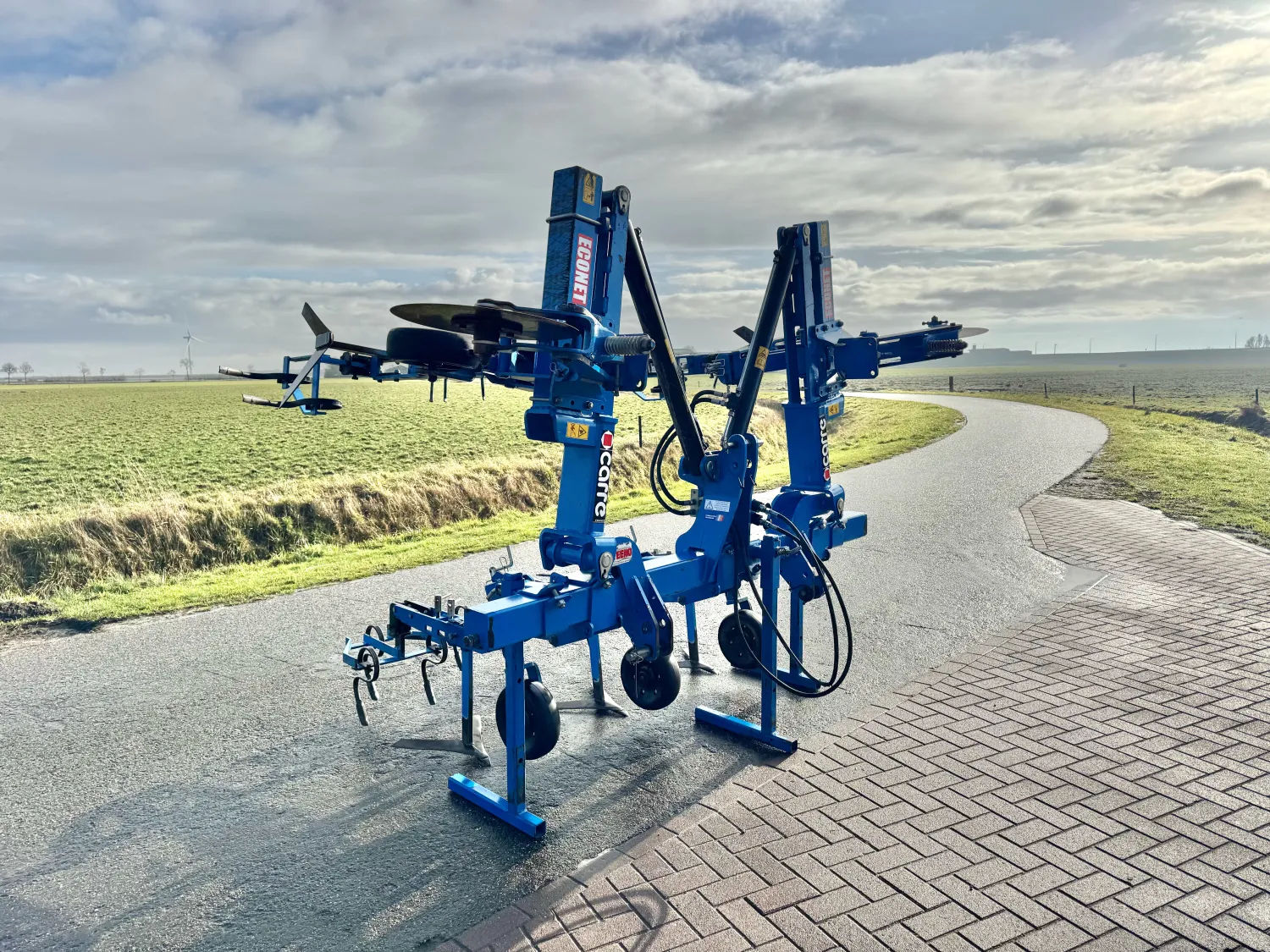 Carre Econet Schoffelmachine 4x75 | Hydr. Opklapbaar