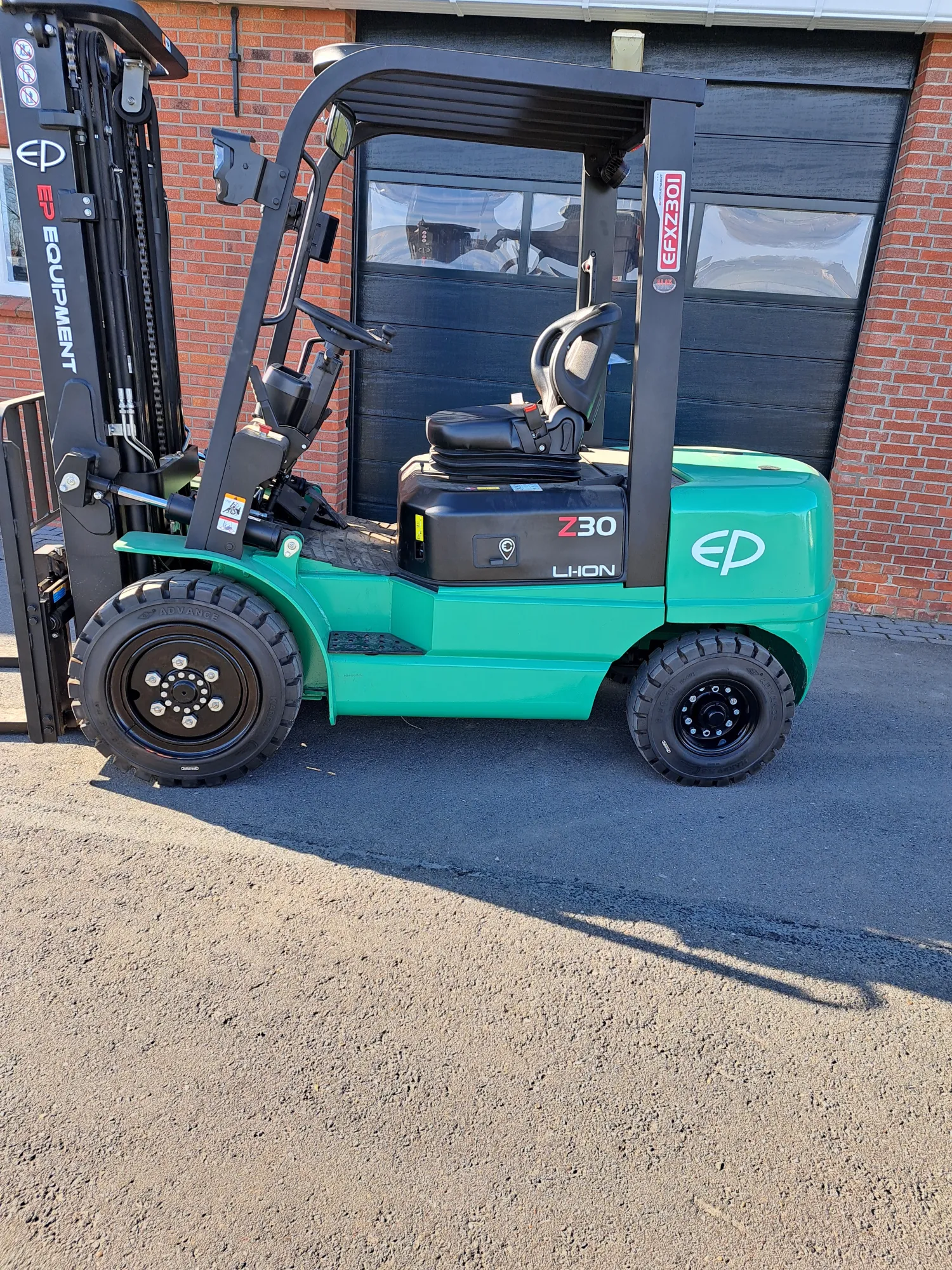 Elektrische Heftruck EP 3000kg - 480cm Hefhoogte