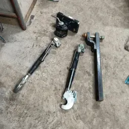 Topstangen & Trekbekken te Koop - Cat 3