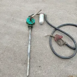 Ръчна помпа за дизел и маркуч - Безплатно вземане