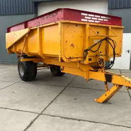 Veenhuis Kipper 7500: Perfecte Vredestein Banden