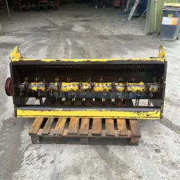 Picadora de paja Record NH 8080 en venta