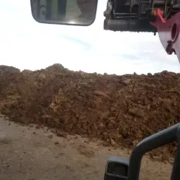 Mistankauf: Rinder-, Hähnchen- & Putenmist