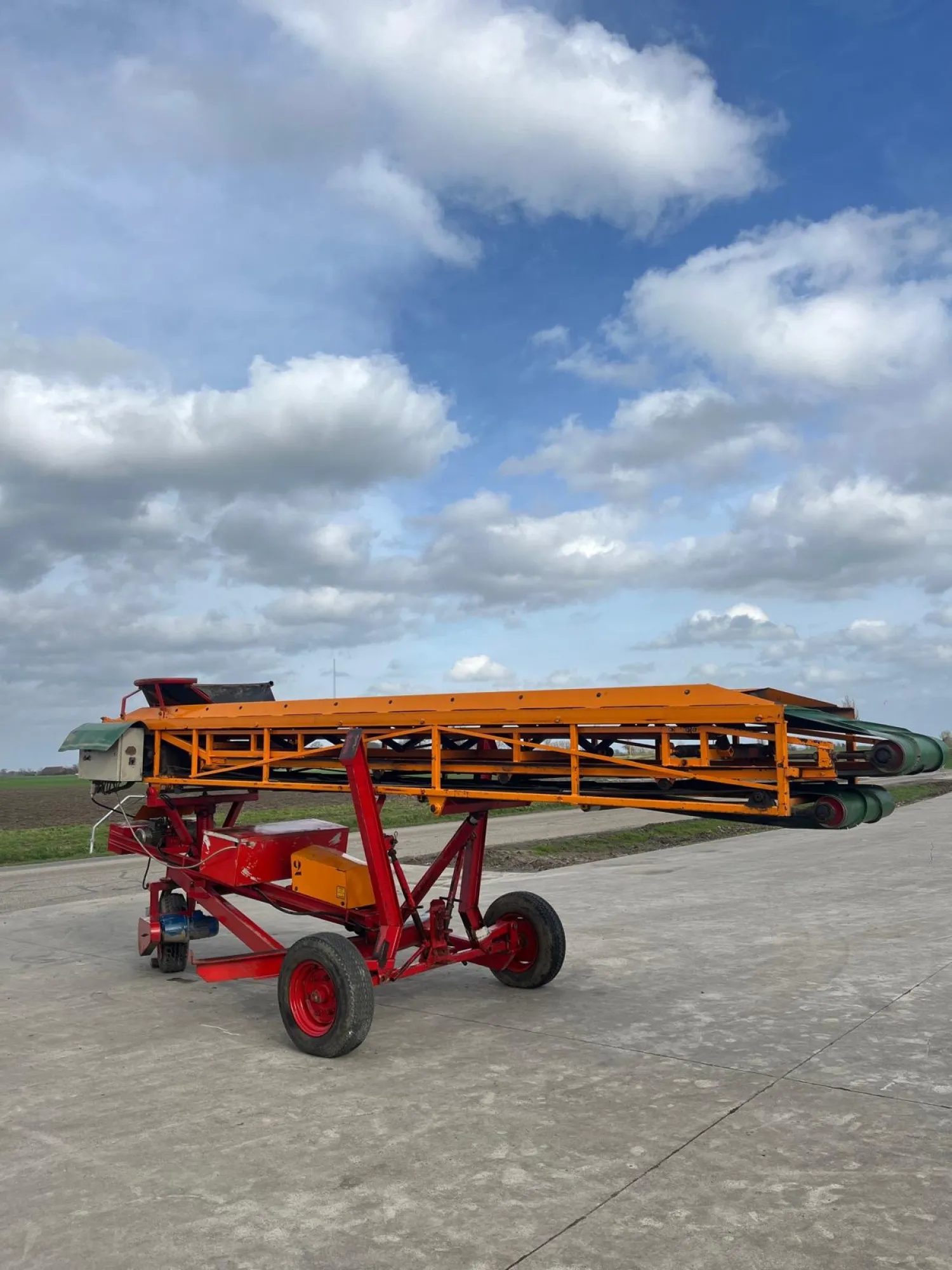 Miedema Boxenvuller BV 105/70 te koop | Band 70cm