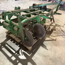 Cosechadora de hileras de borde en venta: eficiente y confiable