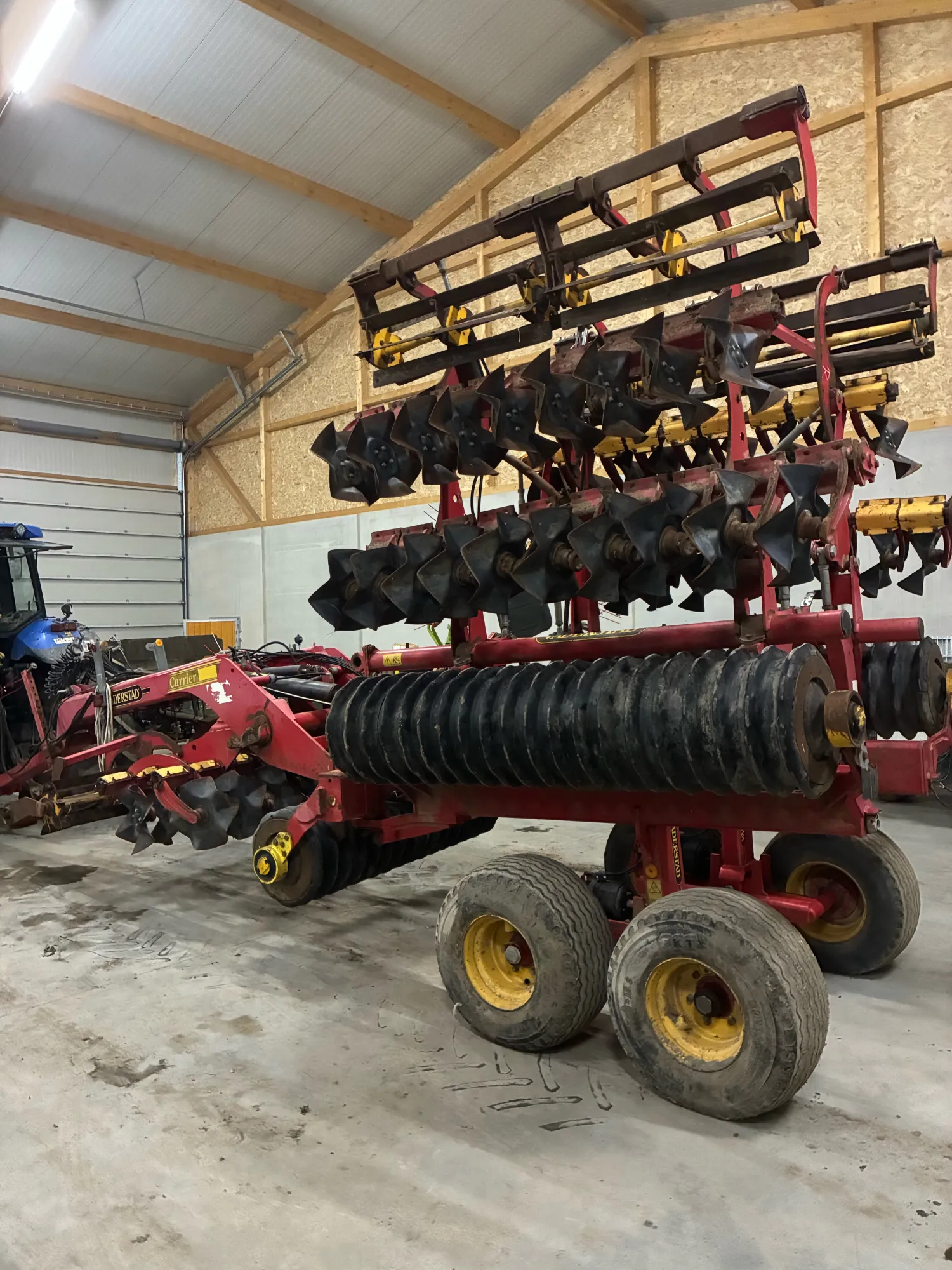 Väderstad Carrier CR 650 - Grada de discos de 6,5 m en venta