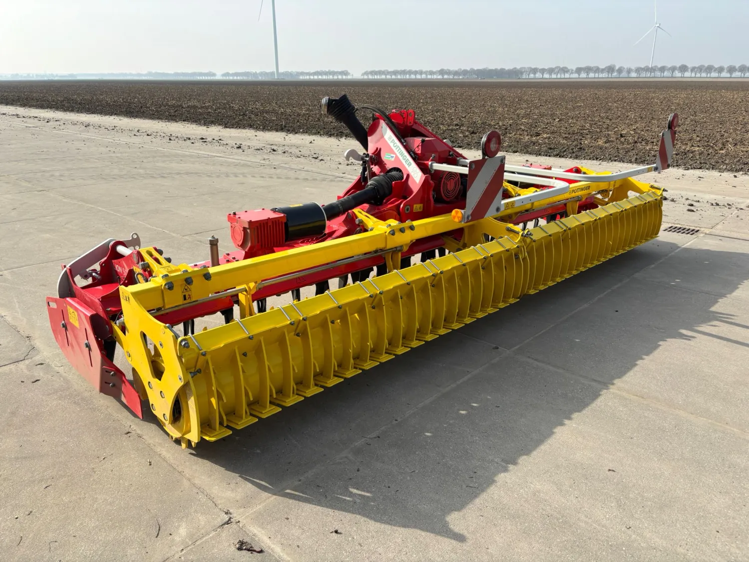 Nueva Pöttinger Lion 503C - 5 metros ancho - 2023