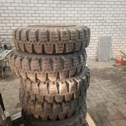 Wielen voor Platte Kar / Legerkar - 6 Gaats, 205MM Steek