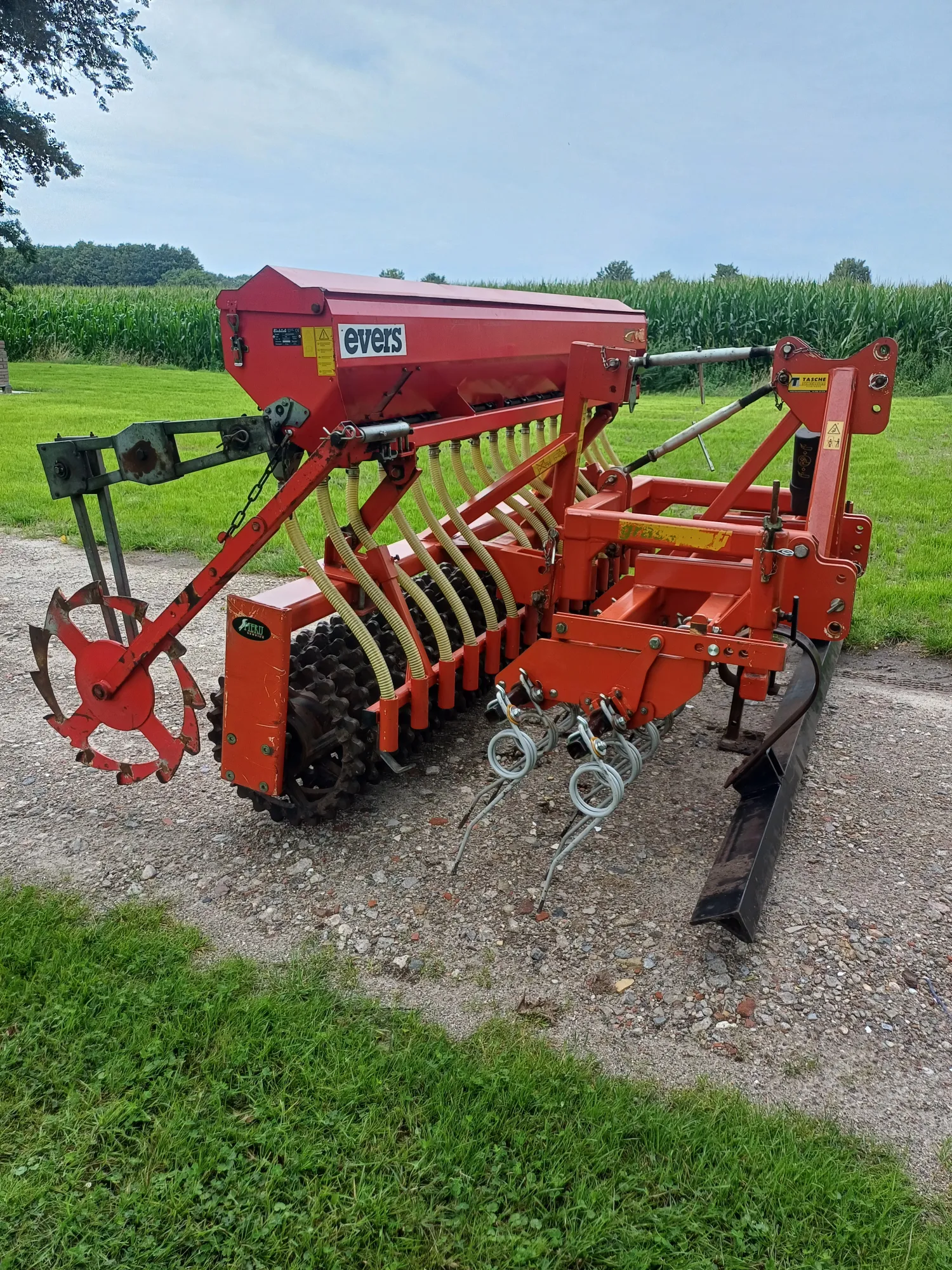 Evers Grassprofi 3m - Weidebeluchter met Zaaimachine