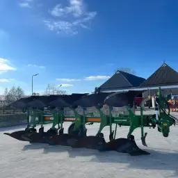 Άροτρο Amazone Cayron 200 V - 5 υνίων - Έτος 2016