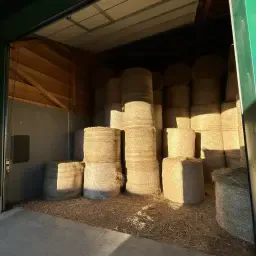 Biologische hooibalen, Ø 1,30 m, droge opslag