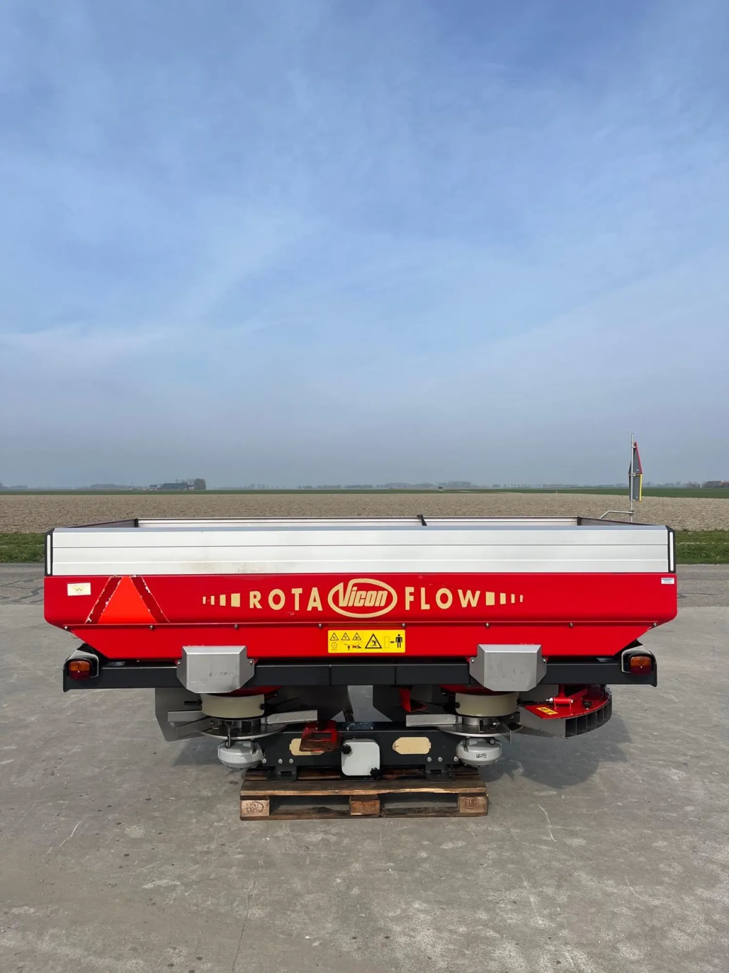 Kverneland Düngerstreuer RO-EDW, 2008, 45m Breite