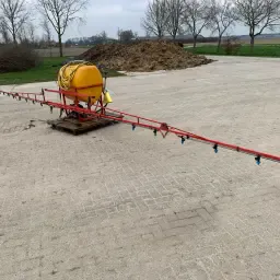 Sprayer - 10m boom, 300L - Agrotop Airmix