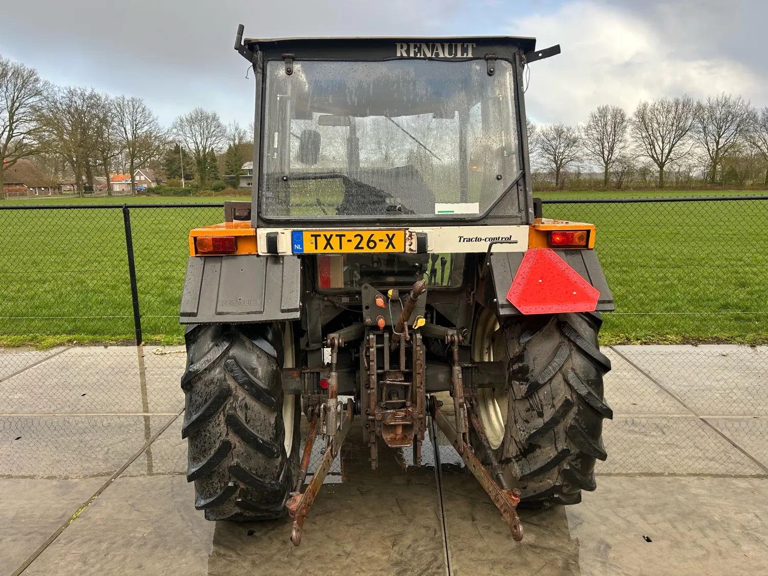 Renault MX 65-32 Tractor, 1989 | 60 HP MWM Engine