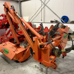 Desbrozadora de brazo Agrimaster usada - Shark R 550 T 125