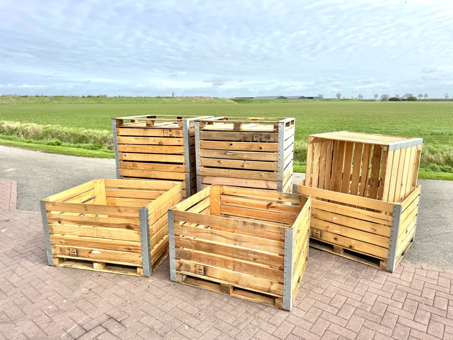 Cajas de fruta nuevas (120x100x75) - Uso versátil