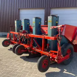 Sadzarka Gruse na sprzedaż | Używane maszyny rolnicze