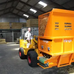 Вживаний розкидач соломи на продаж | Знайдіть вигідні пропозиції