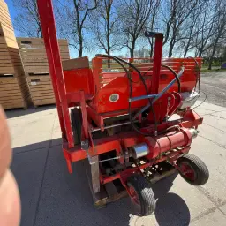 Planteuse de pommes de terre - 2 rangs - Informatique - Excellent état