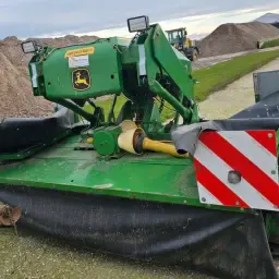 Μπροστινό χορτοκοπτικό John Deere 3.10μ - Καινούργιο πίσω κάλυμμα