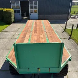 Remorcă agricolă de vânzare: Capacitate de 15 tone