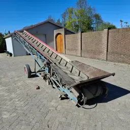 Förderband 810cm - 60cm breit - Elektrisch verstellbar