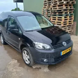Volkswagen Caddy 2012 - 365.000 km - TÜV bis 2027