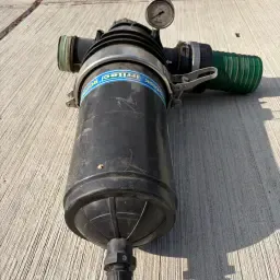 Filtro de riego por goteo 50 m3 - 3 pulgadas con manómetro